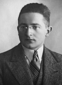 Marian Rejewski in 1932, the year he cracked Enigma. He was 27 years old. Public domain.